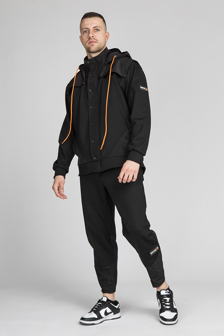 BORNTOMOVE ACTIVEWEAR Jacheta cu gluga si buzunare - Pled.ro