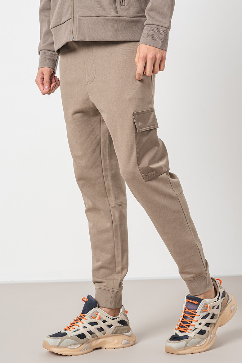 BOSS Pantaloni cargo de bumbac - Pled.ro