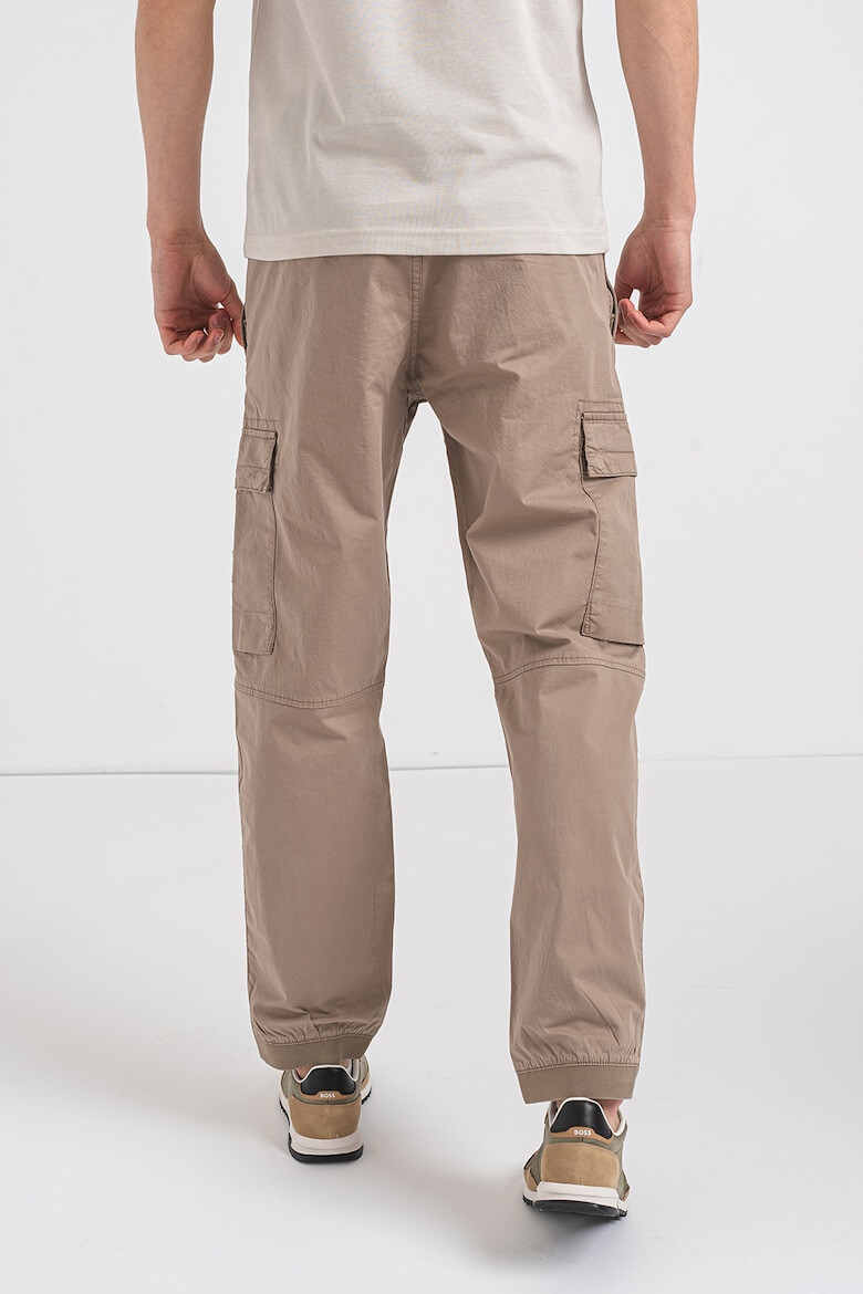 BOSS Pantaloni cargo Sisla - Pled.ro