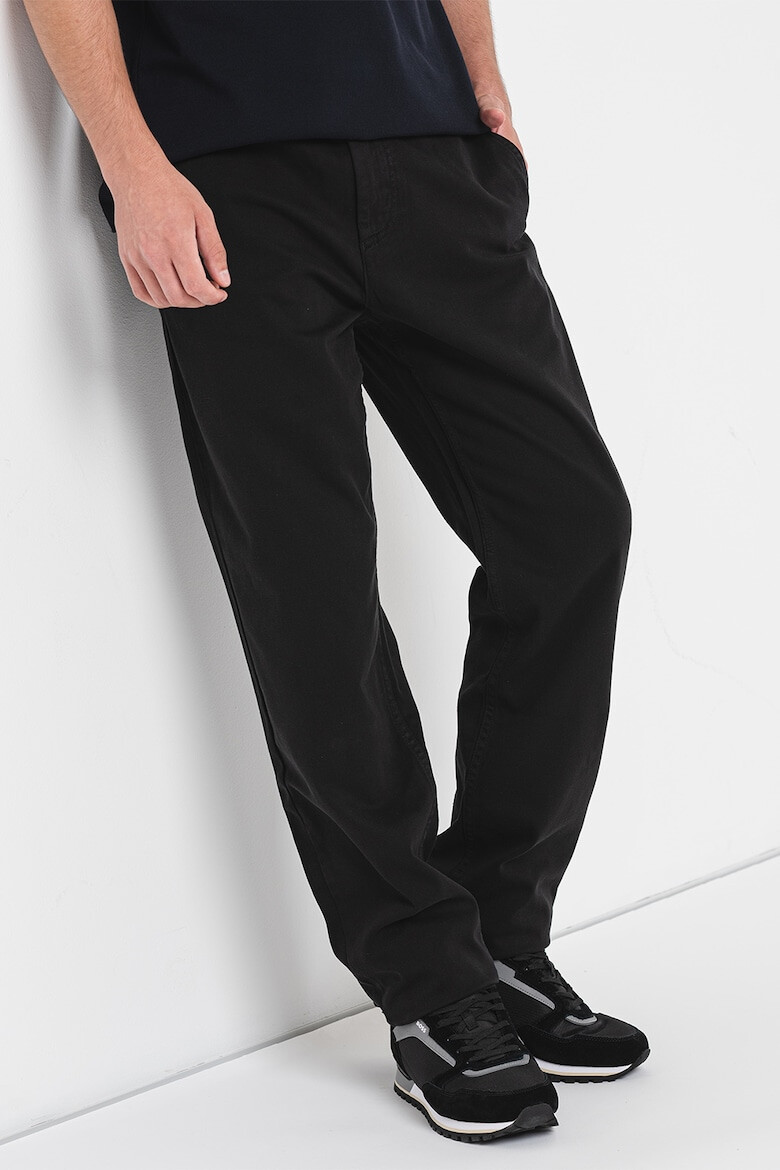 BOSS Pantaloni chino conici - Pled.ro