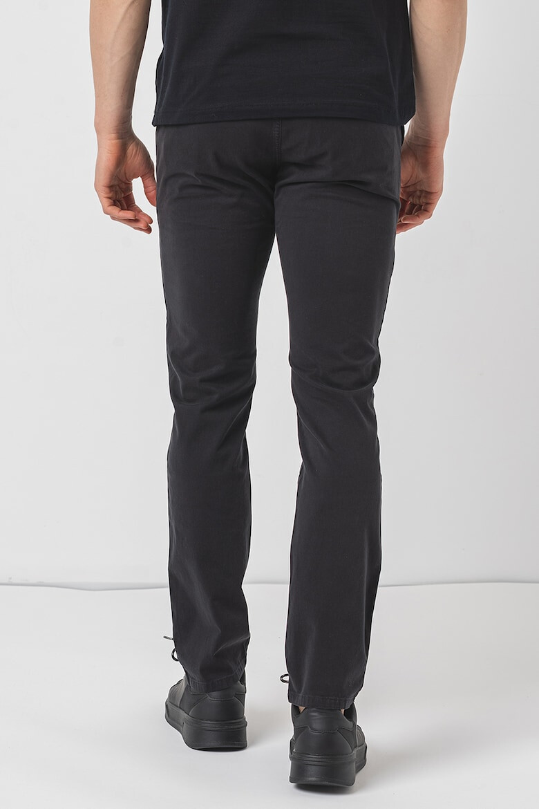 BOSS Pantaloni chino slim fit - Pled.ro