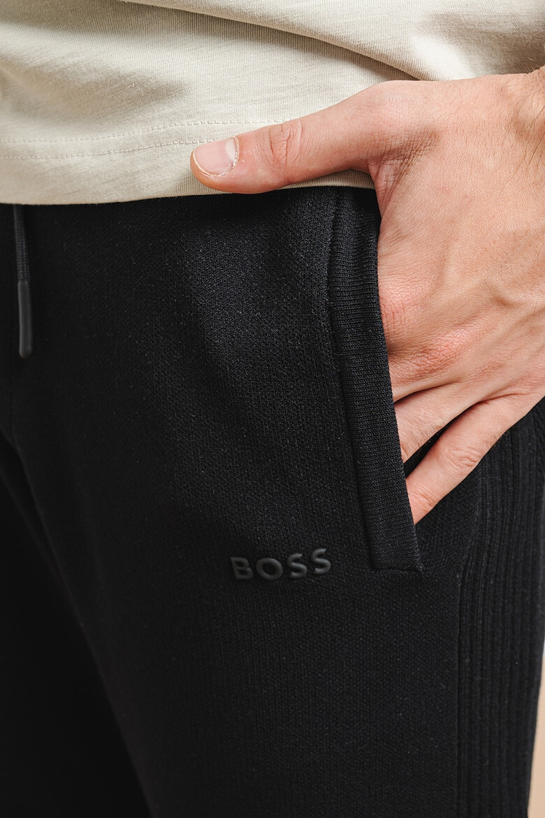 BOSS Pantaloni conici de trening cu snururi - Pled.ro