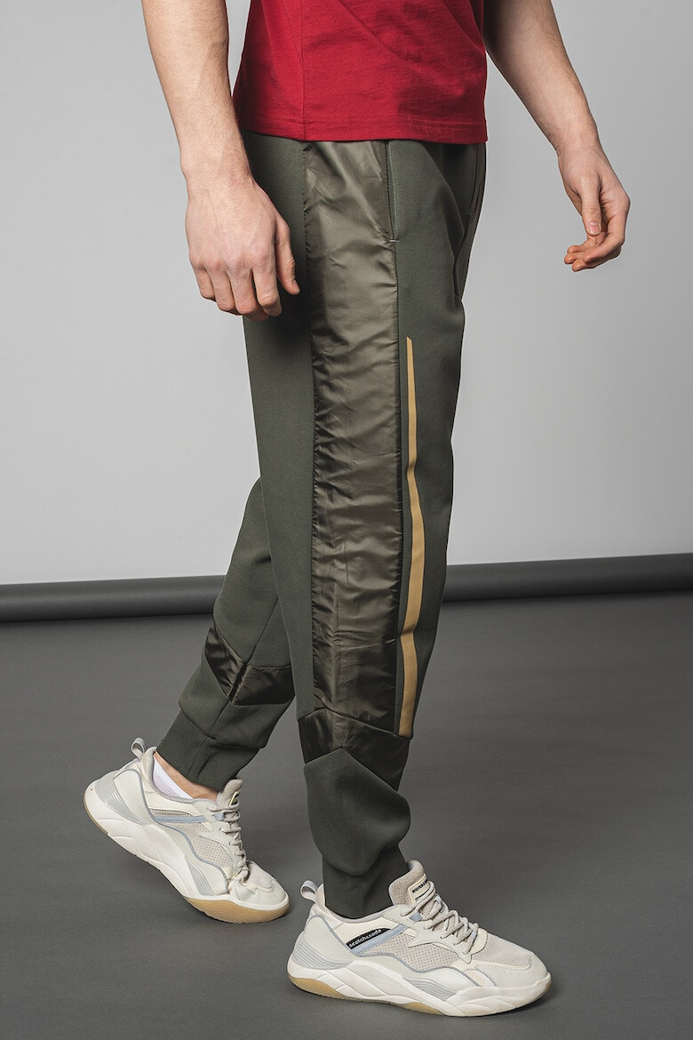 BOSS Pantaloni de trening relaxed fit Hadikon - Pled.ro