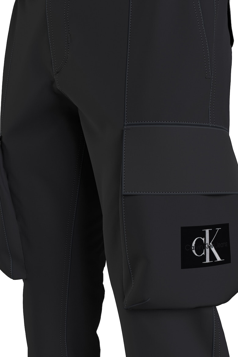 CALVIN KLEIN JEANS Pantaloni cargo cu croiala conica - Pled.ro