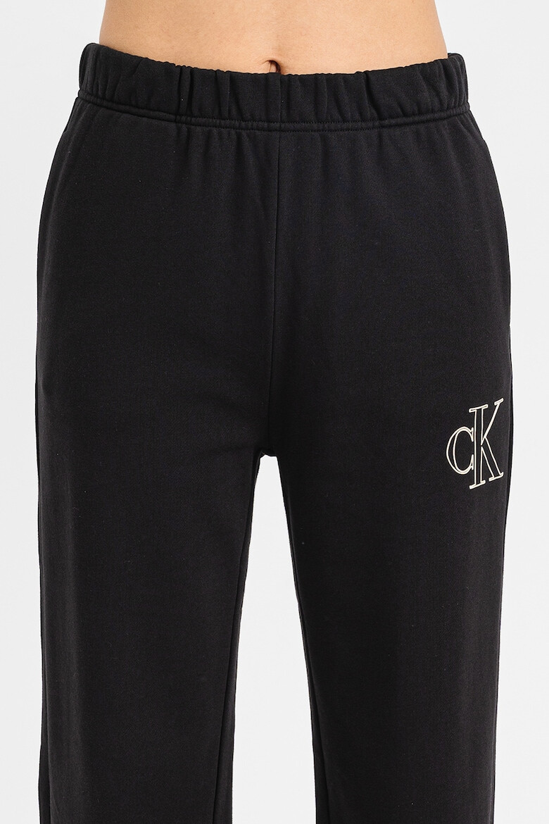 CALVIN KLEIN JEANS Pantaloni de trening din bumbac organic cu croiala ampla - Pled.ro