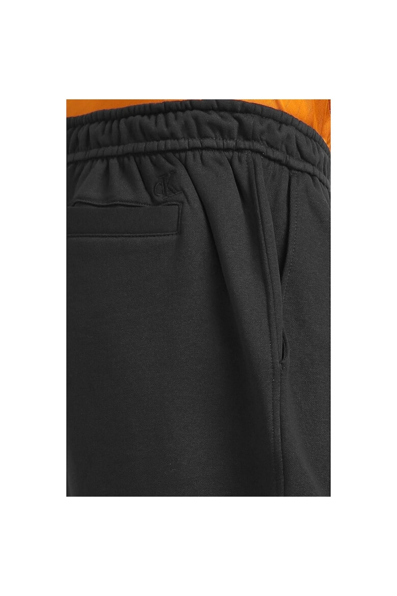 CALVIN KLEIN JEANS Pantaloni trening barbati din molton cu croiala Relaxed Fit negru - Pled.ro