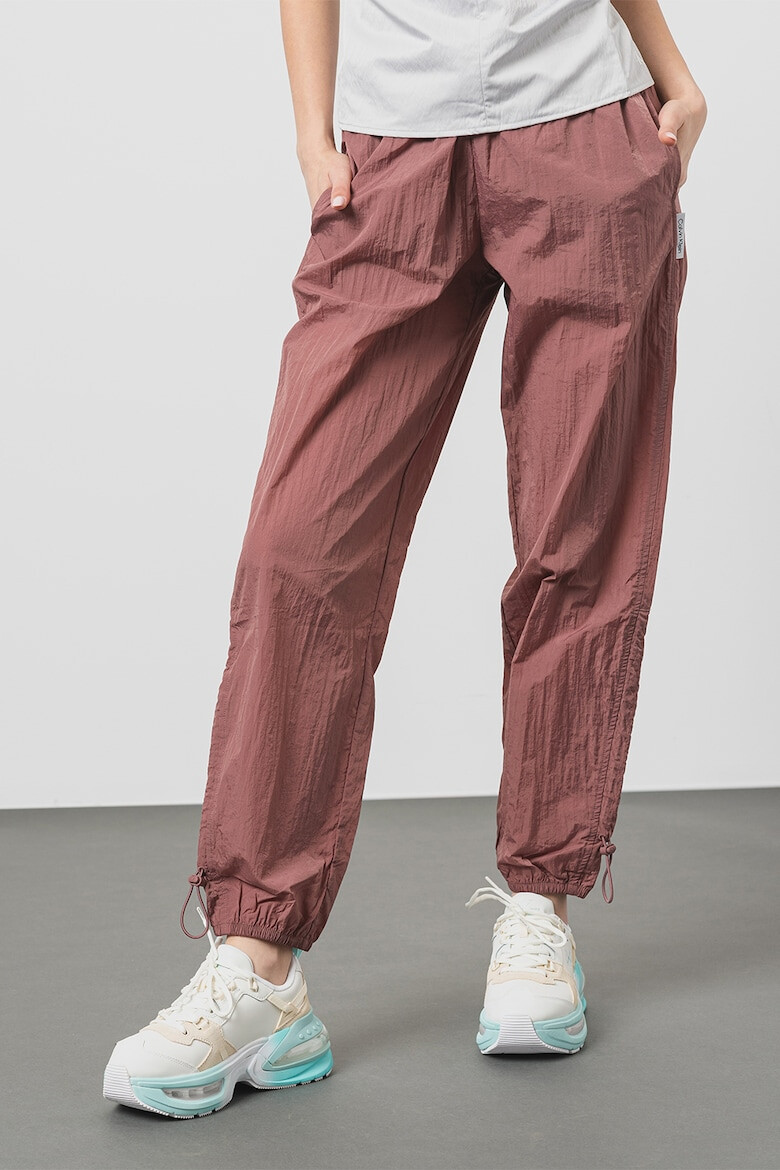 CALVIN KLEIN Pantaloni relaxed fit cu banda logo pe spate si talie elastica - Pled.ro