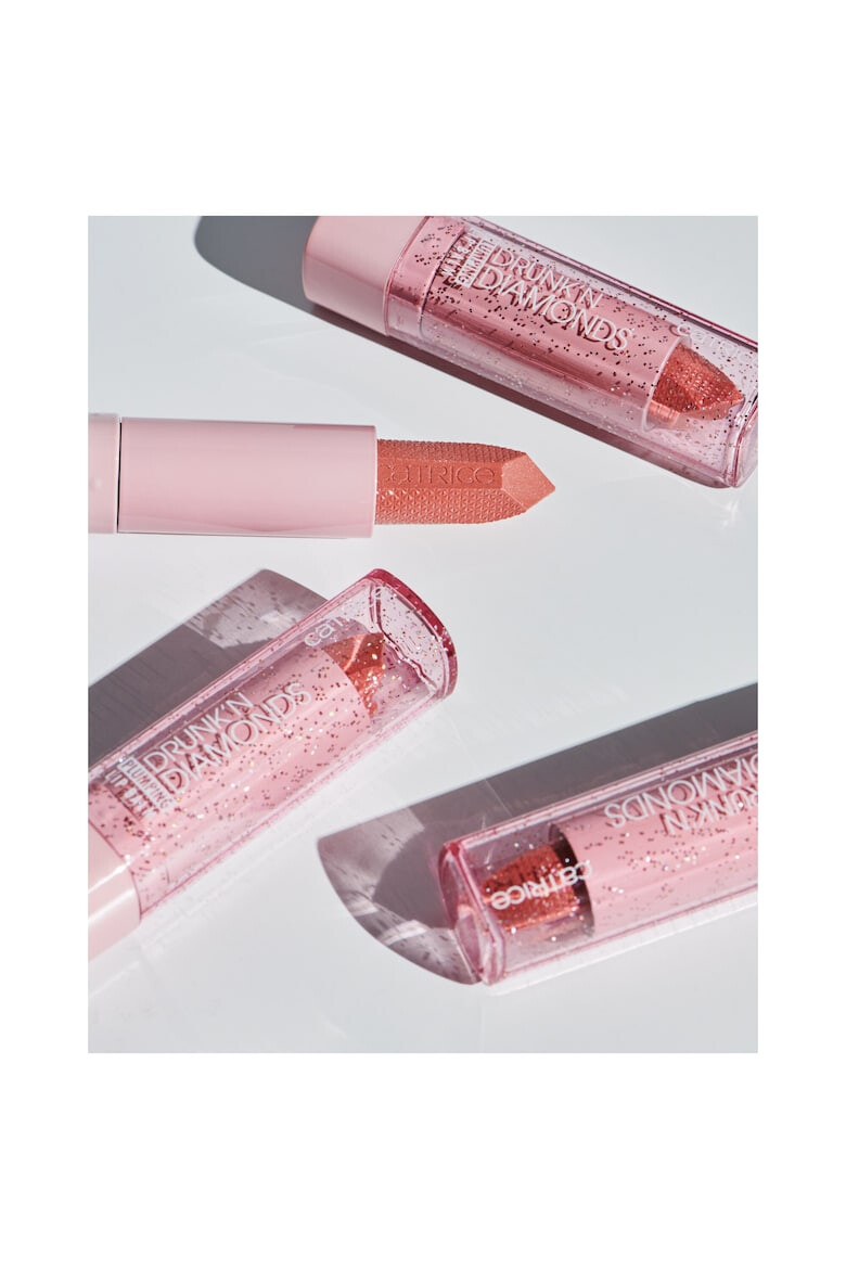 Catrice Balsam pentru buze colorat Drunk'n Diamonds Plumping Lip Balm 040 3.5 g - Pled.ro