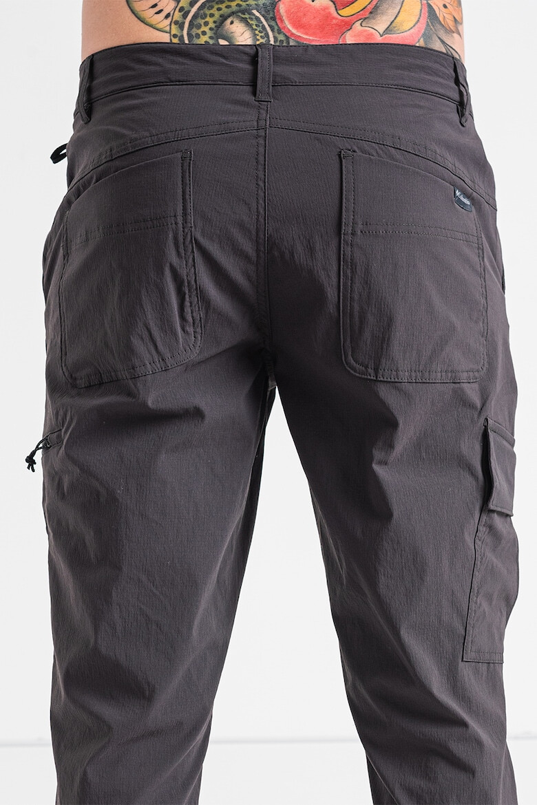 Columbia Pantaloni pentru trekking si drumetii Newton Ridge II - Pled.ro