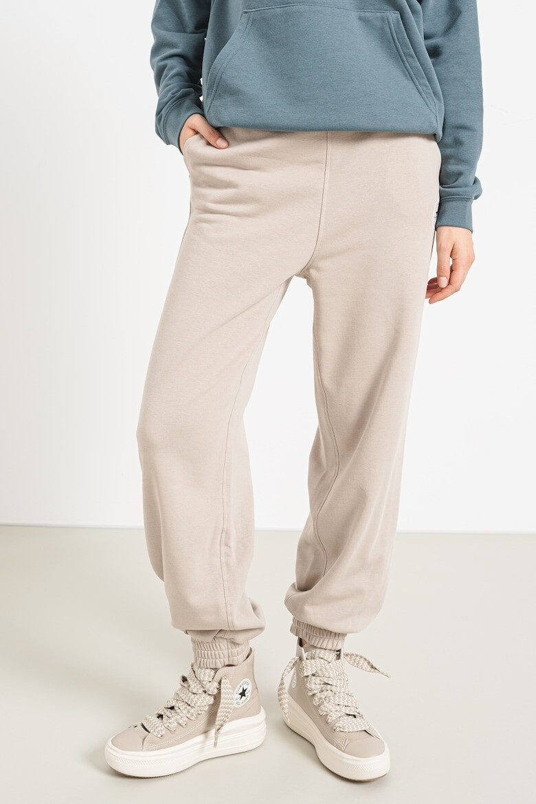 Converse Pantaloni de trening din material terry cu aplicatie logo - Pled.ro