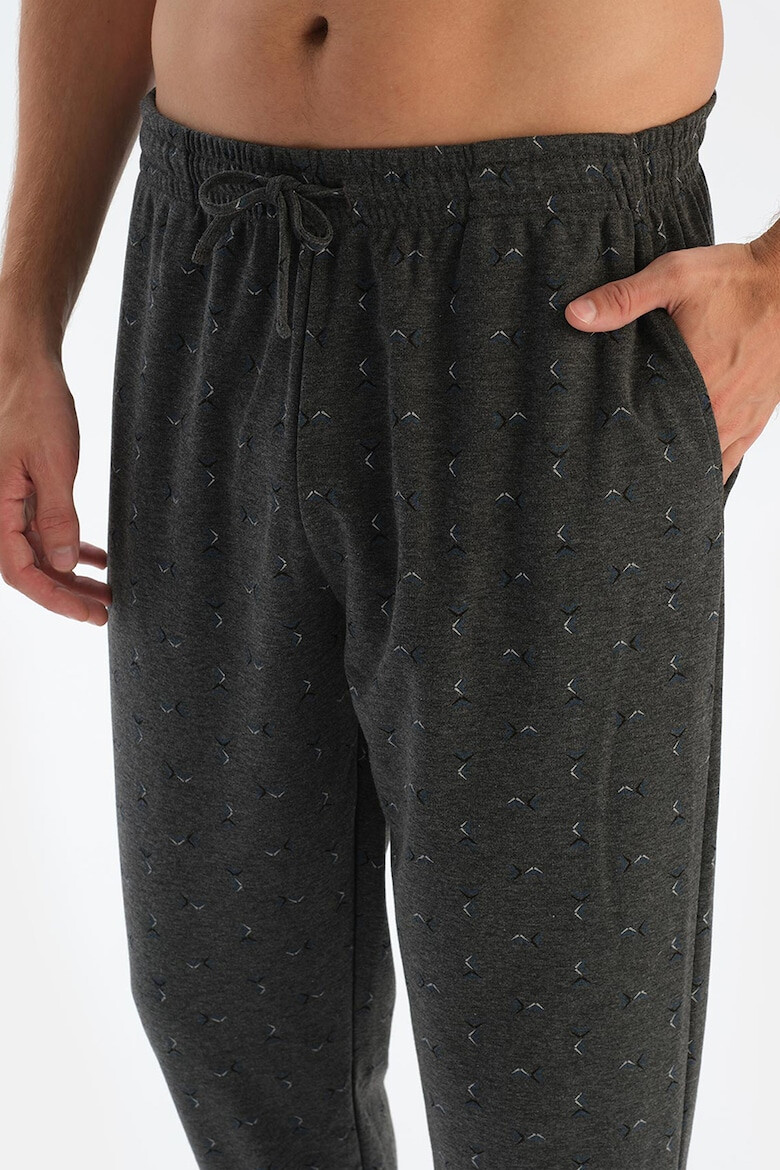 DAGI Pijama cu decolteu la baza gatului si pantaloni lungi - Pled.ro