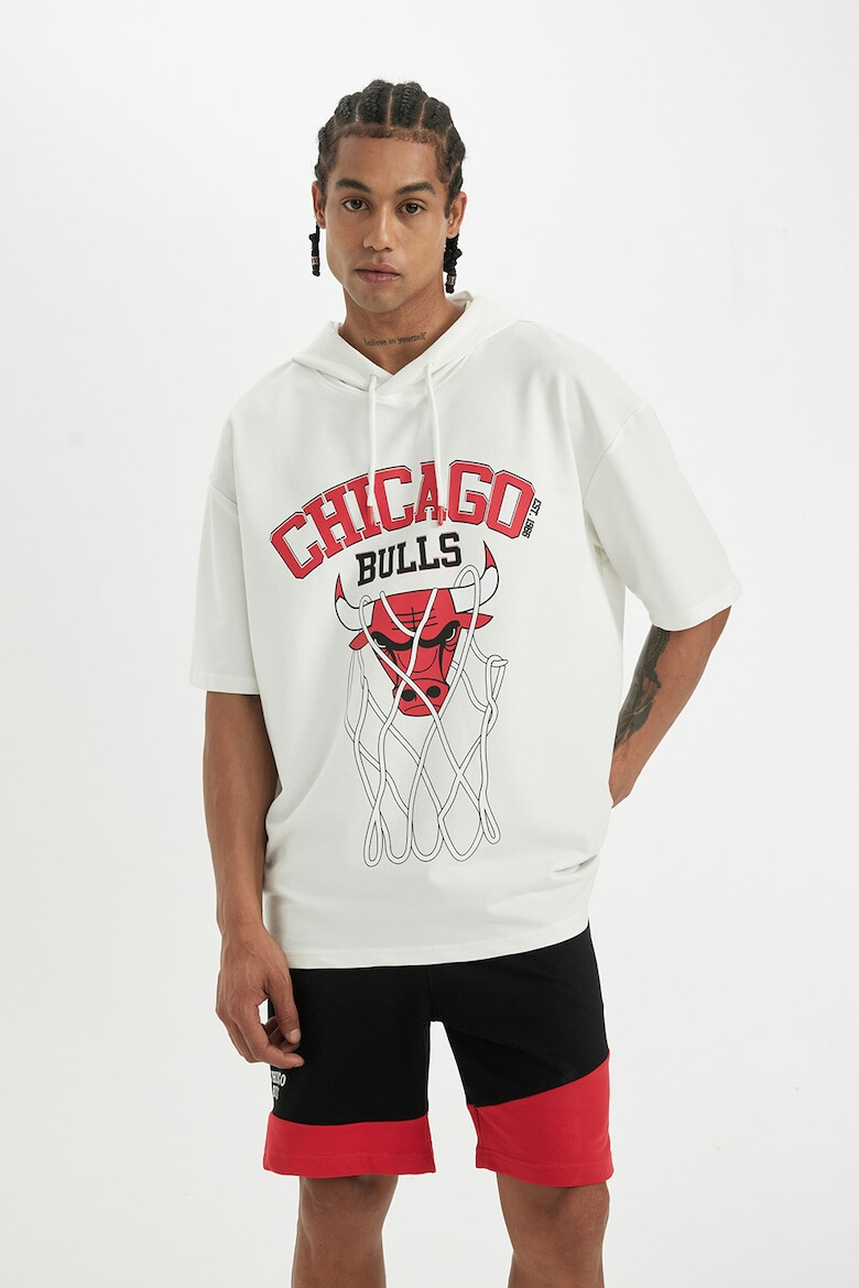 DeFacto Tricou supradimensionat cu gluga NBA Chicago Bulls - Pled.ro