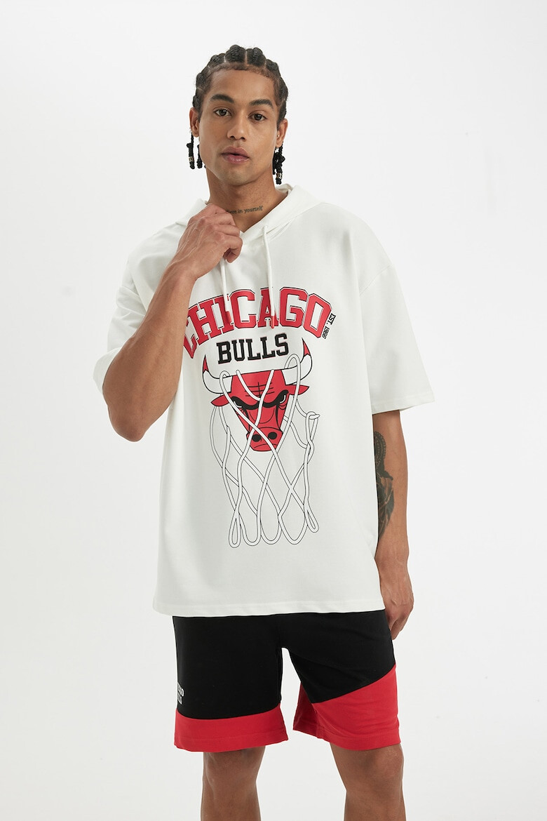 DeFacto Tricou supradimensionat cu gluga NBA Chicago Bulls - Pled.ro