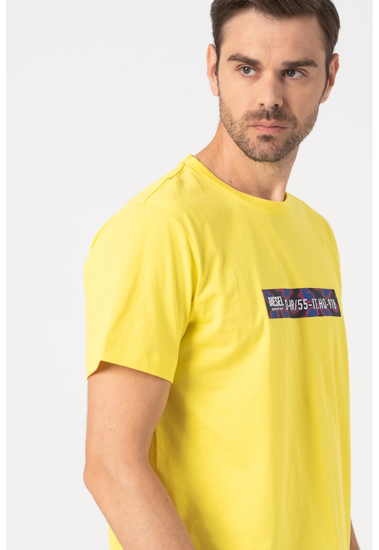 Diesel Tricou cu decolteu la baza gatului si imprimeu frontal pentru plaja Just-B - Pled.ro