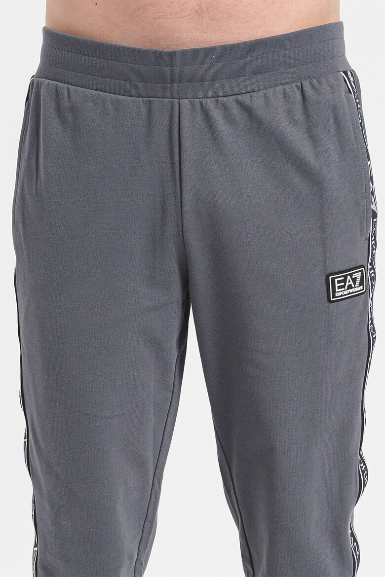 EA7 Pantaloni de trening cu benzi logo - Pled.ro