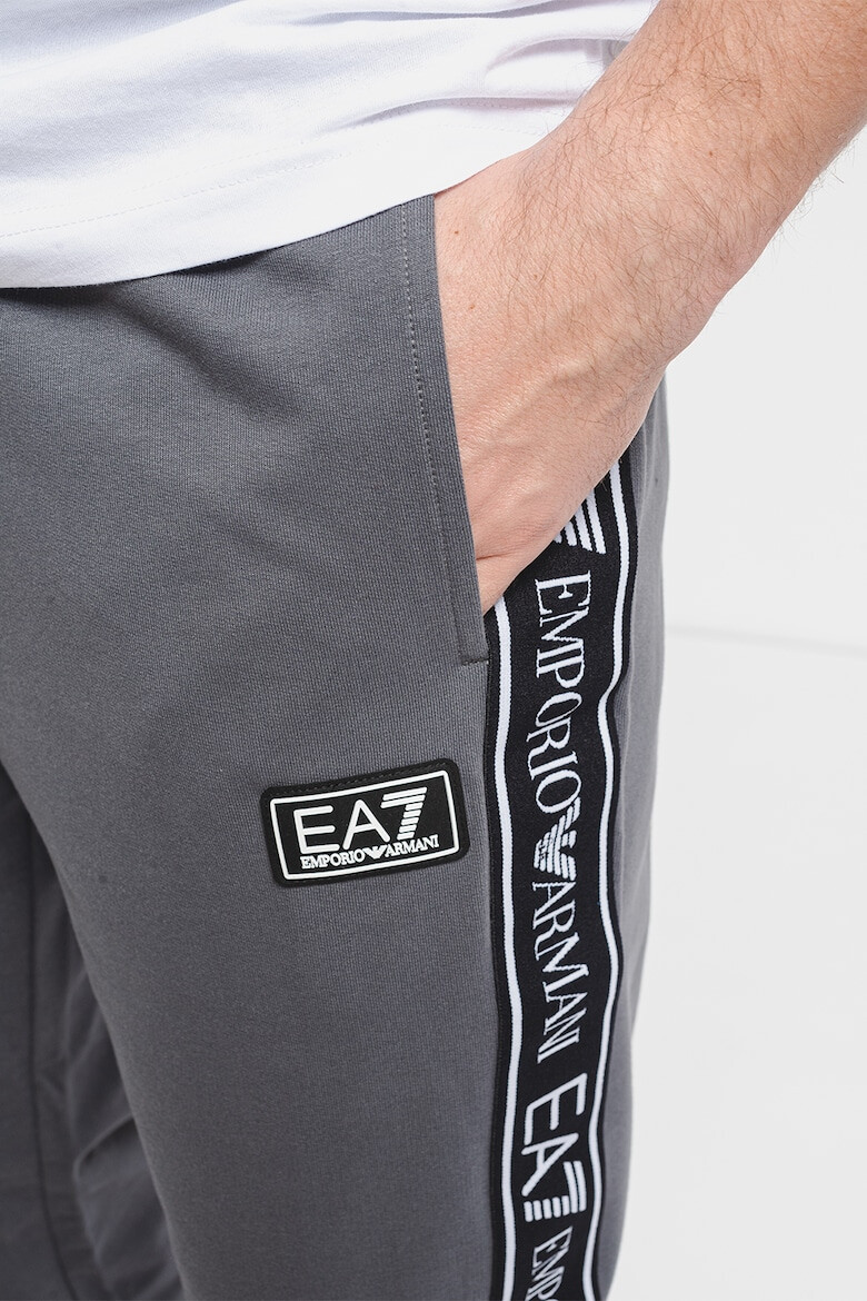 EA7 Pantaloni de trening cu benzi logo - Pled.ro