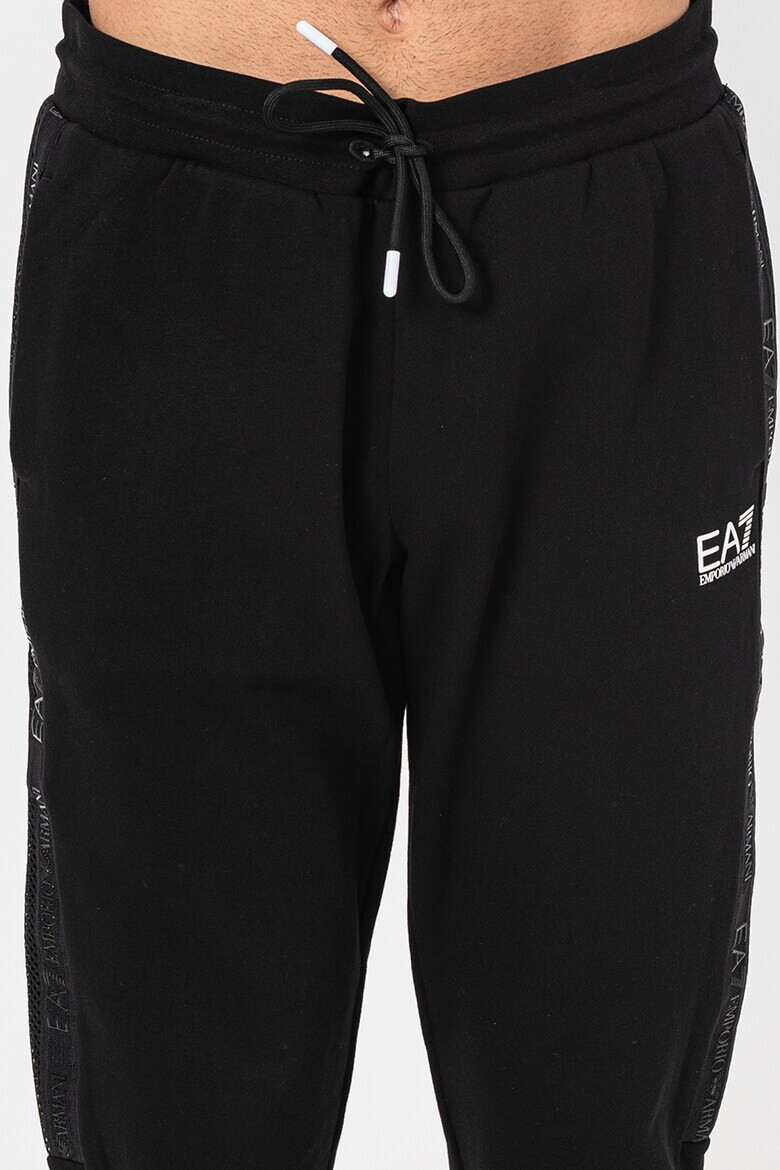 EA7 Pantaloni de trening cu buzunare laterale - Pled.ro