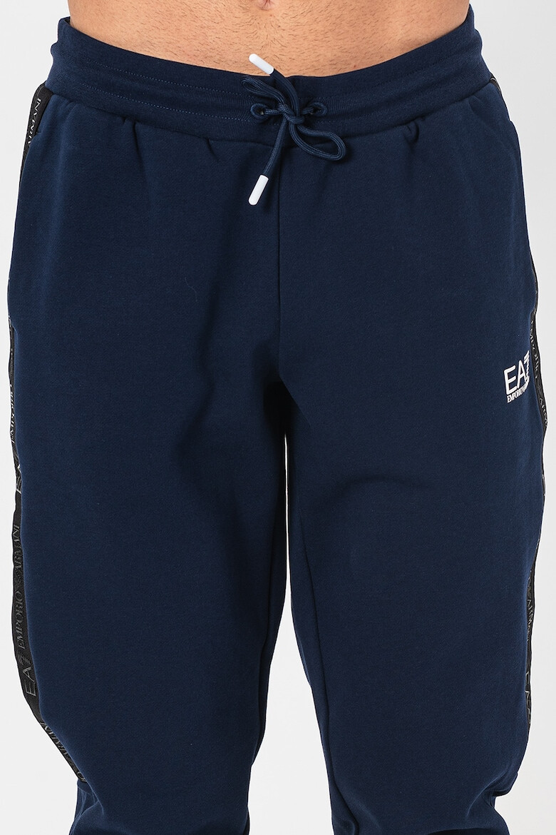 EA7 Pantaloni de trening cu buzunare laterale - Pled.ro