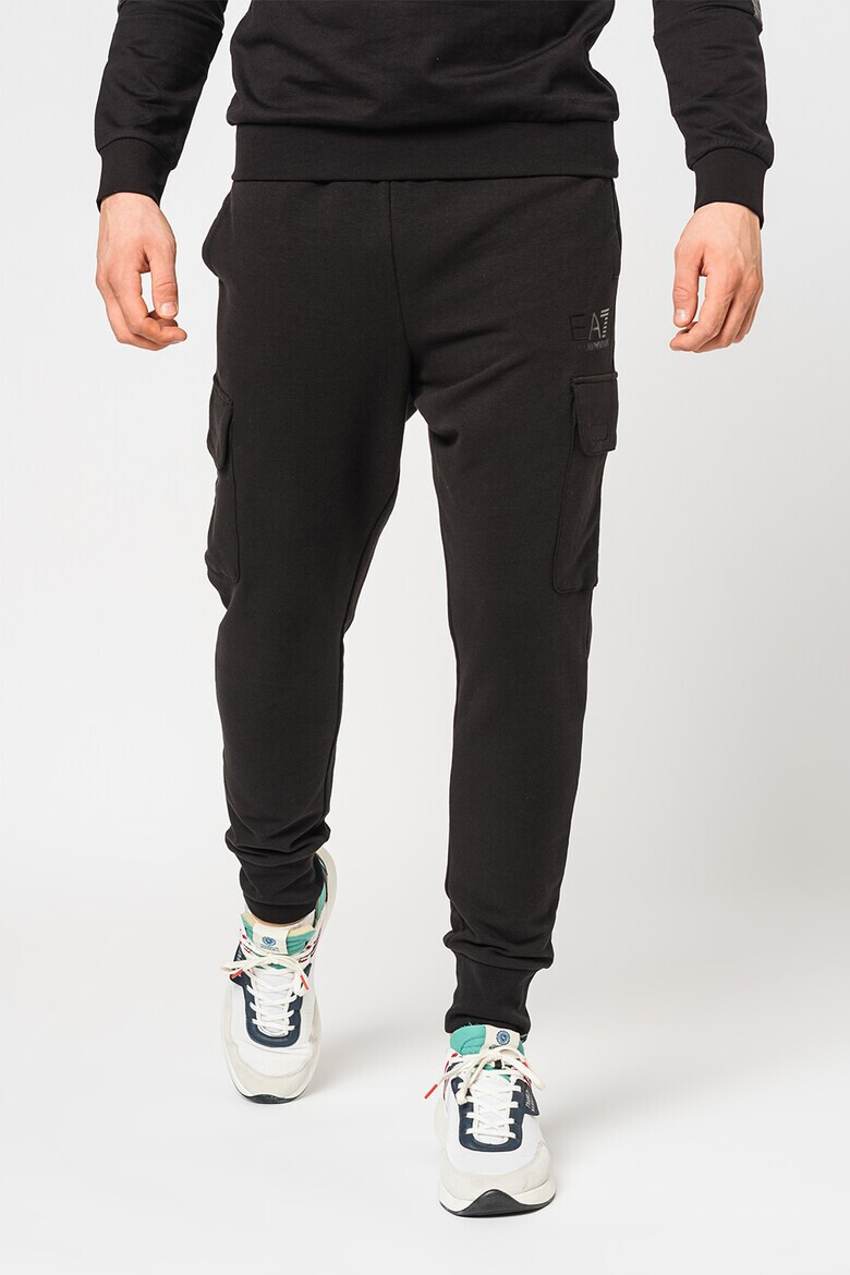 EA7 Pantaloni sport cargo cu logo - Pled.ro