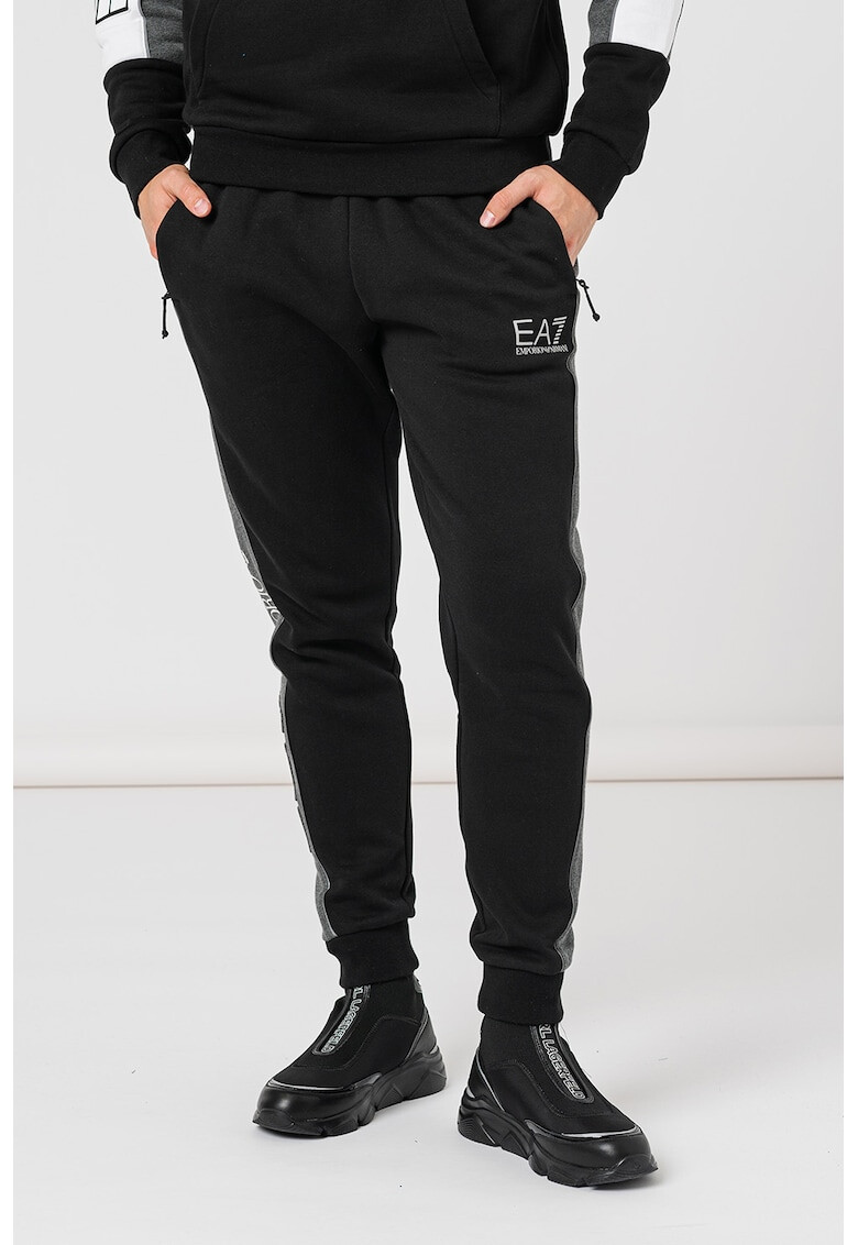 EA7 Pantaloni sport cu segmente contrastante - Pled.ro