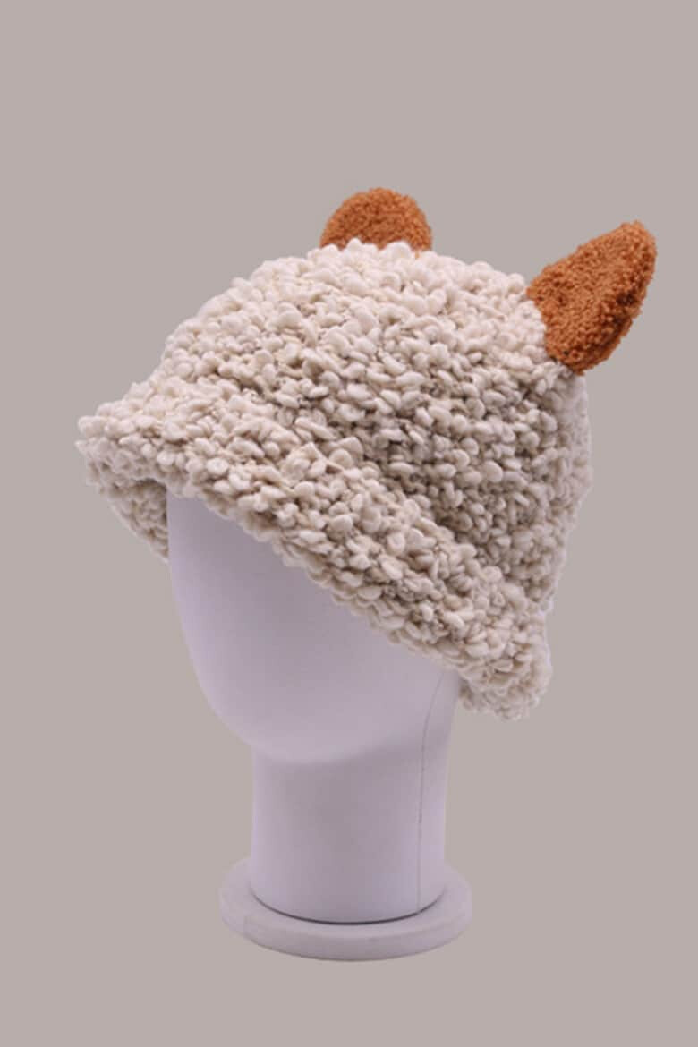 EFAYN.RO Caciula dama model cu urechiuse tematica cute hat for cozy winter marime universala EFAYN - Pled.ro