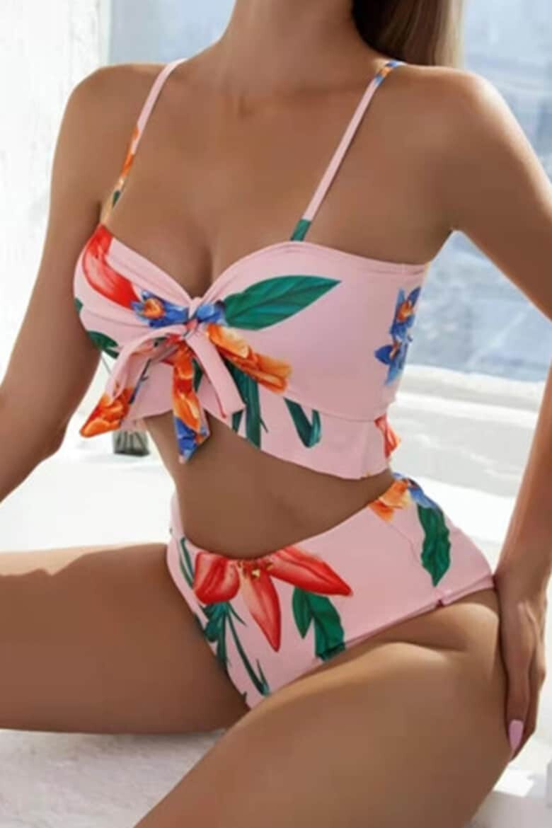 EFAYN.RO Costum de baie dama 3 piese model vesel cu imprimeu floral top tip bustiera chilot talie inalta si coverup tip fusta asortata tematica I love flowers EFAYN - Pled.ro