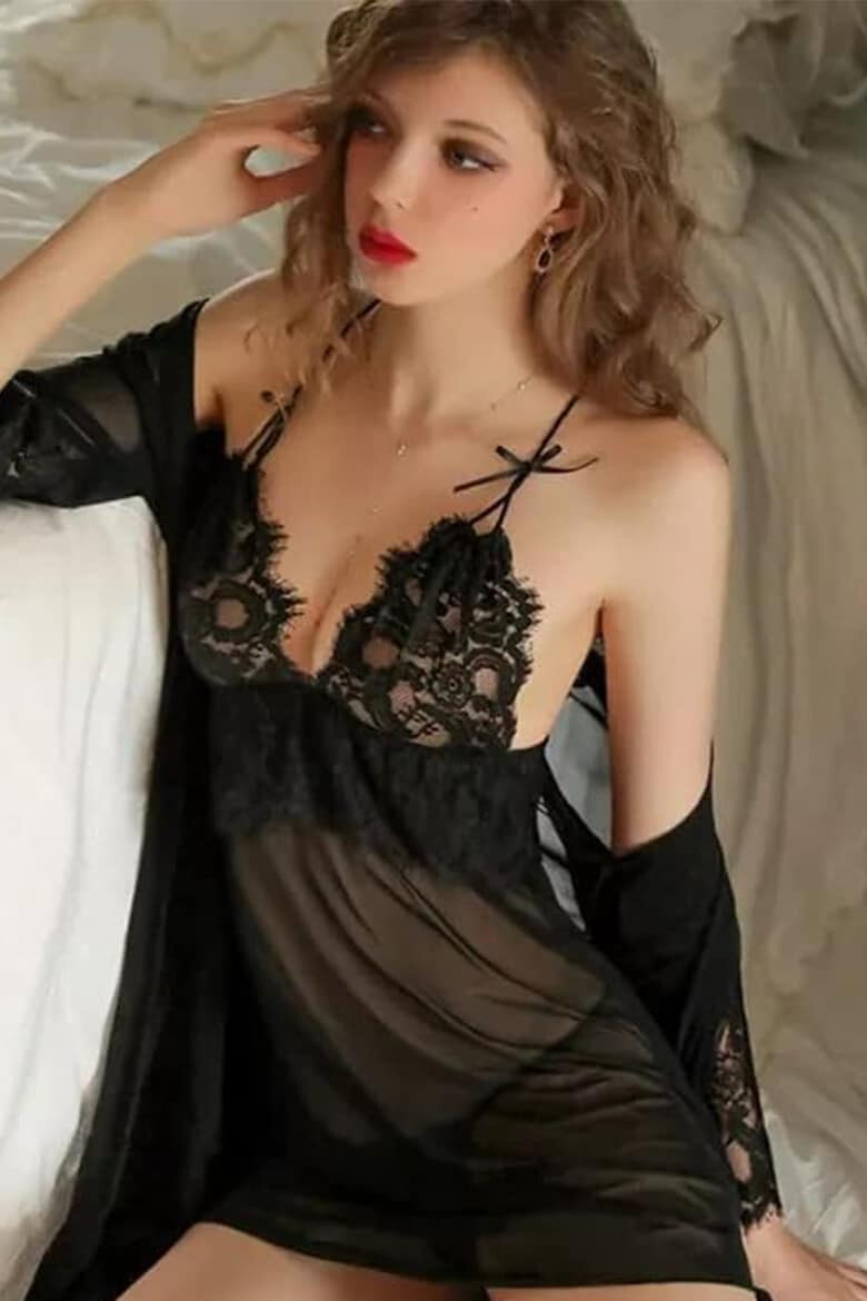 EFAYN.RO Lenjerie sexy dama set 3 piese rochie cupe triunghiulare chilot tanga si halat elegant cu cordon si margini din dantela model delicat senzual EFAYN - Pled.ro