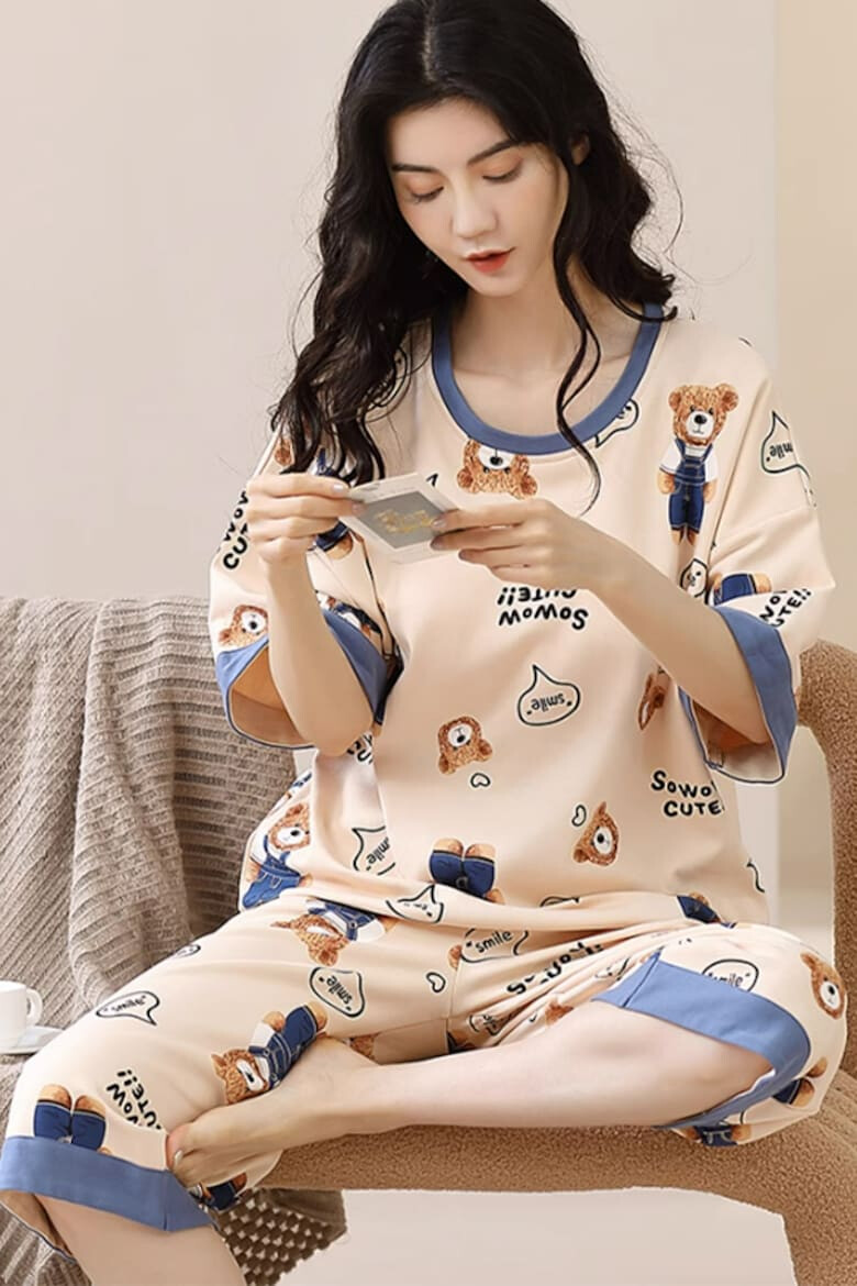 EFAYN.RO Pijama dama set 2 piese bluza maneca scurta cu dublura la piept si pantaloni trei sferturi model cu ursuleti tematica happy bear EFAYN - Pled.ro