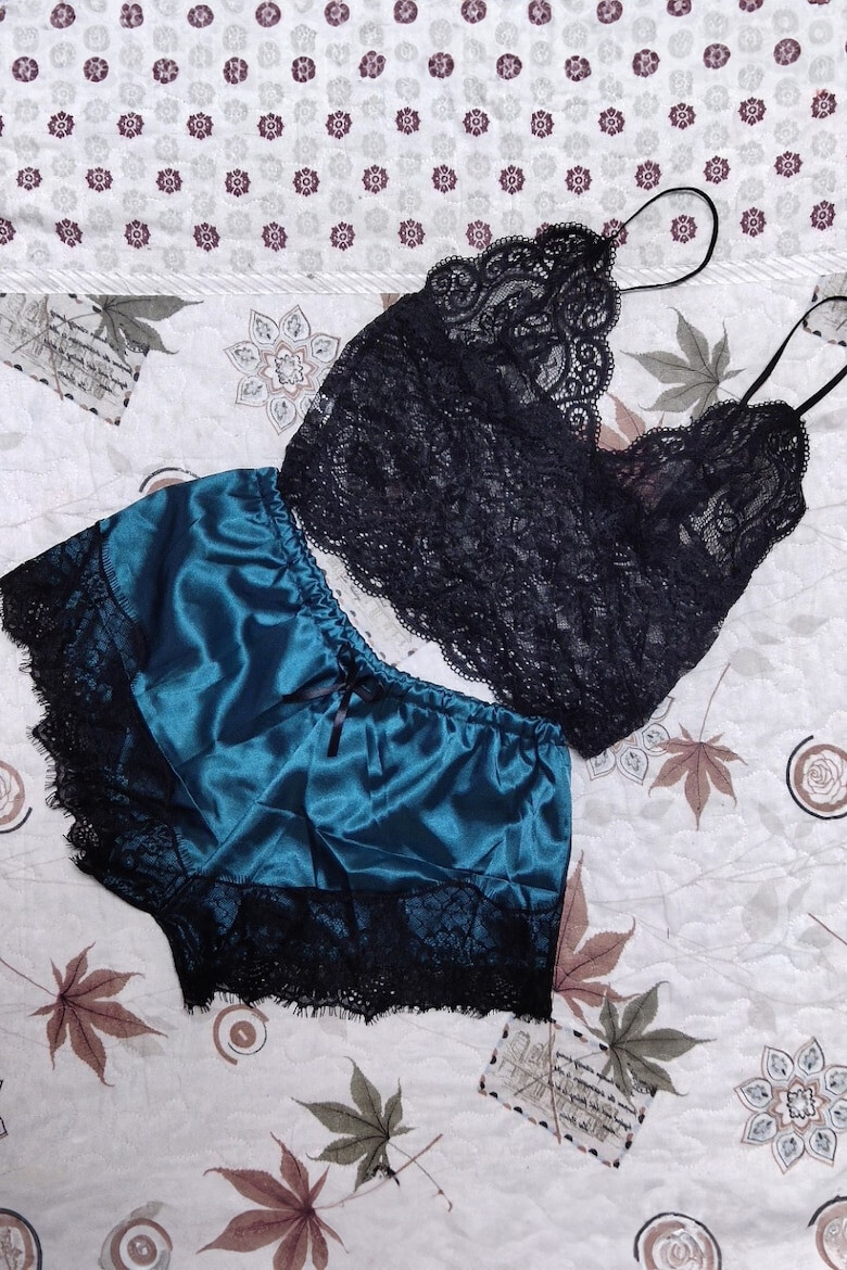 EFAYN.RO Pijama sexy dama set 2 piese top bretele reglabile si pantaloni scurti model mystic love EFAYN - Pled.ro