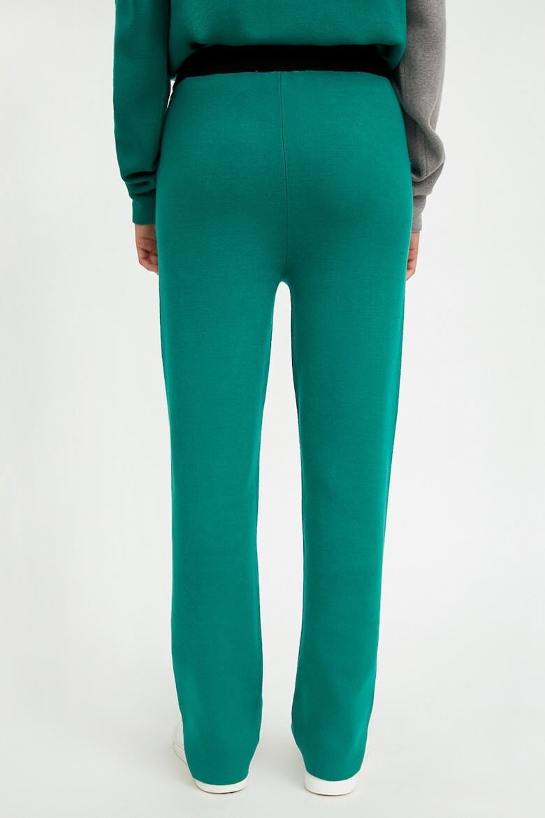 FINN FLARE Pantaloni tricotati fin cu buzunare oblice - Pled.ro