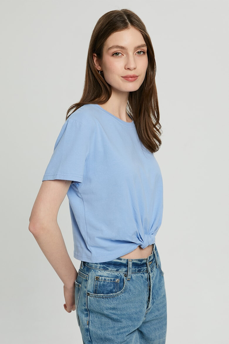 FINN FLARE Tricou crop cu nod frontal - Pled.ro