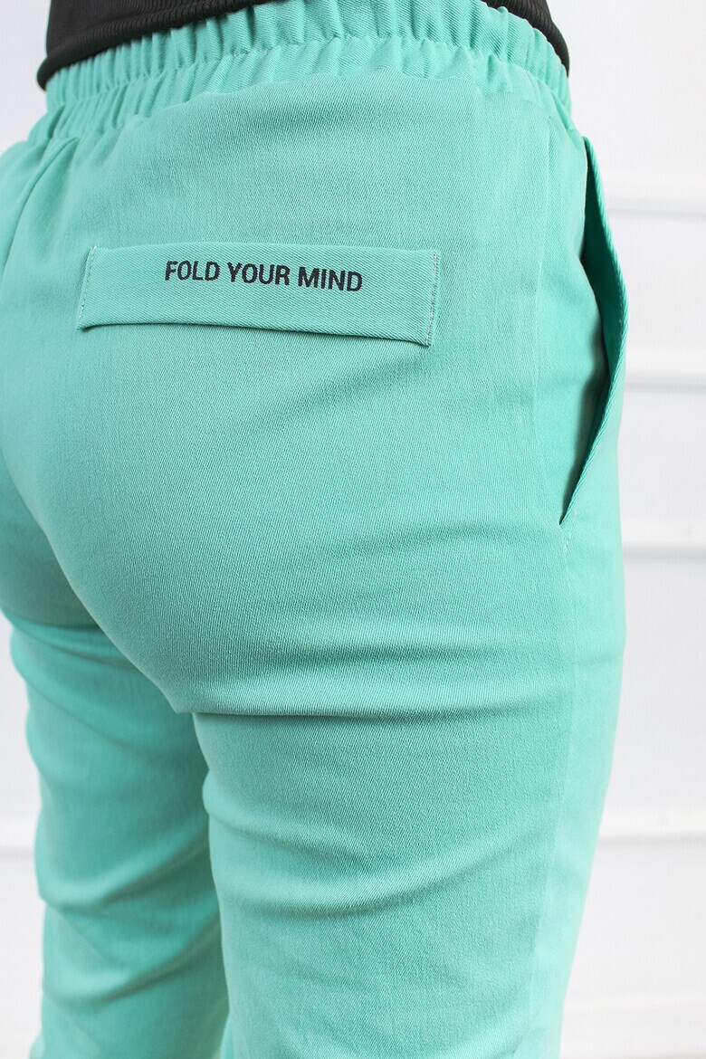 FOLD YOUR MIND Pantaloni conici cu talie elastica - Pled.ro