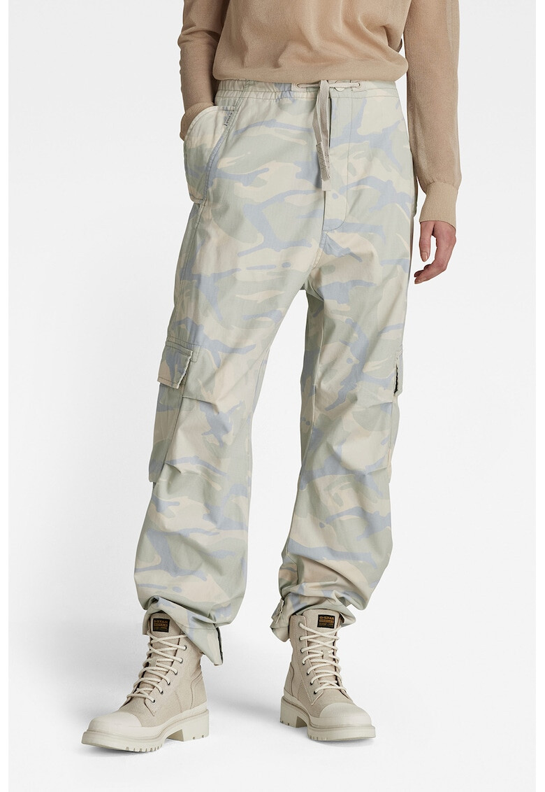 G-Star RAW Pantaloni cargo cu croiala ampla si model camuflaj - Pled.ro