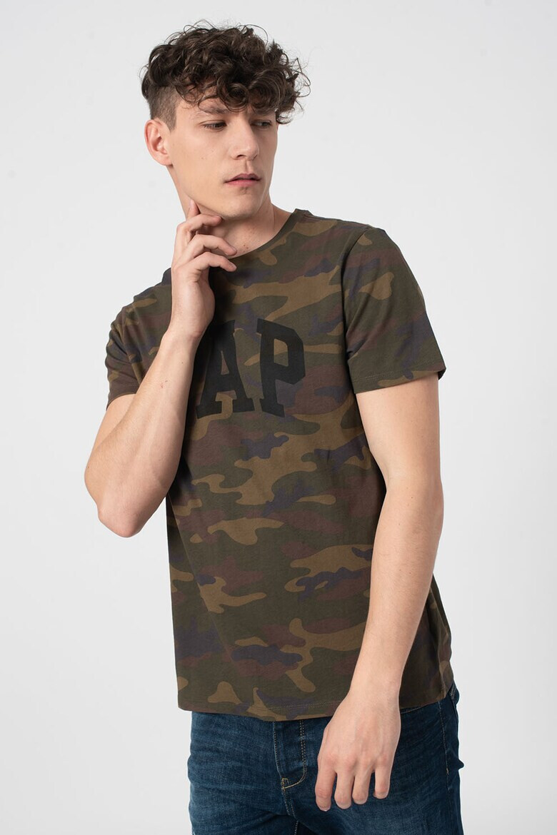 GAP Set de tricouri cu imprimeu logo si camuflaj - 2 piese - Pled.ro