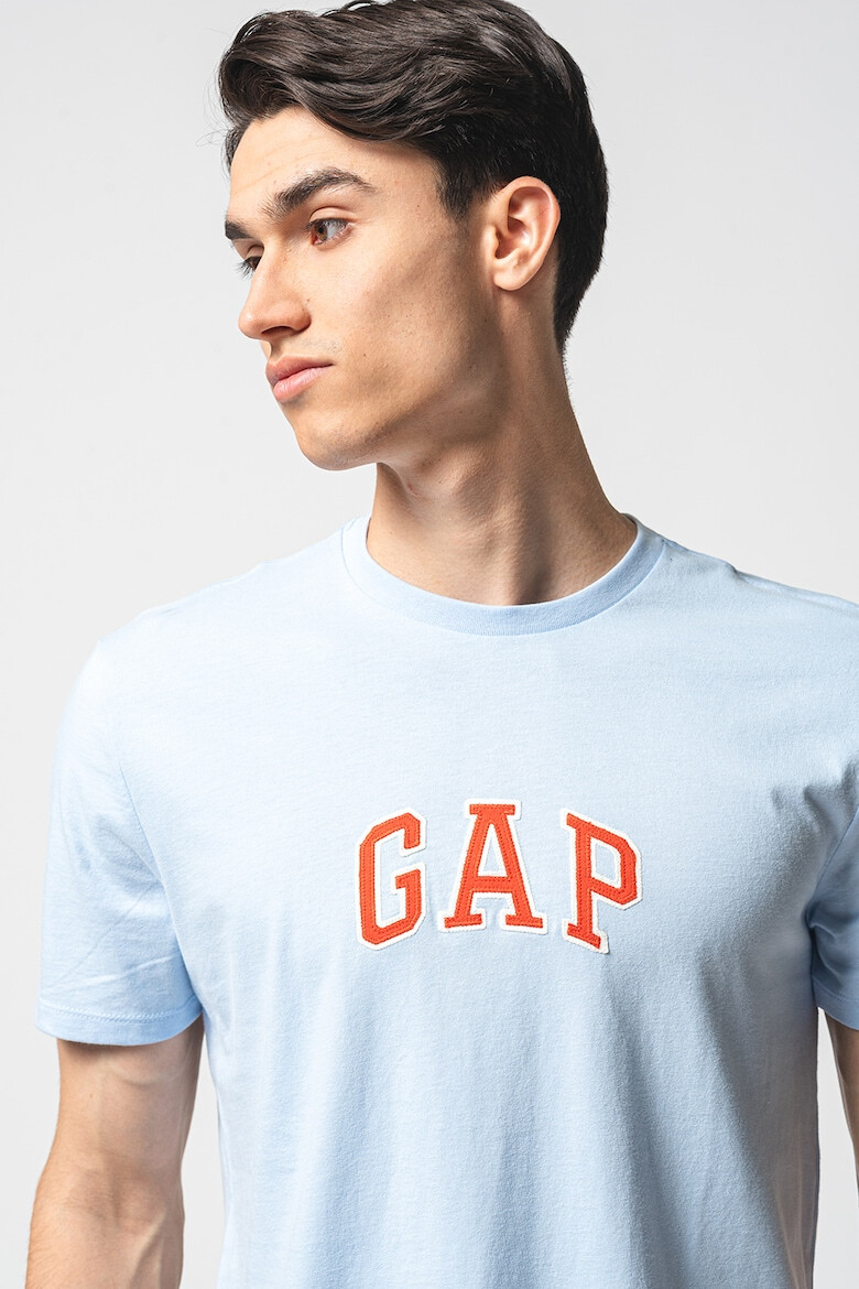 GAP Tricou de bumbac cu logo brodat - Pled.ro