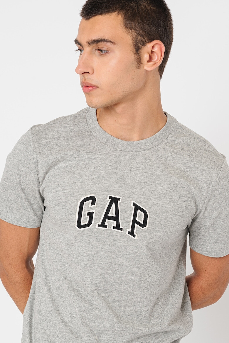 GAP Tricou de bumbac cu logo brodat - Pled.ro