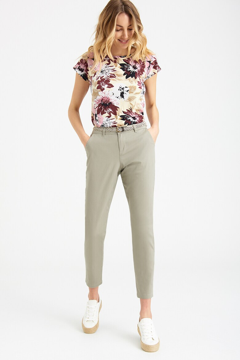 GreenPoint Pantaloni crop cu o curea impletita - Pled.ro