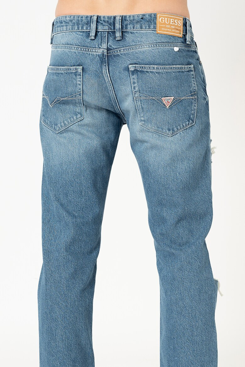 GUESS JEANS Blugi cu talie joasa si aspect deteriorat - Pled.ro