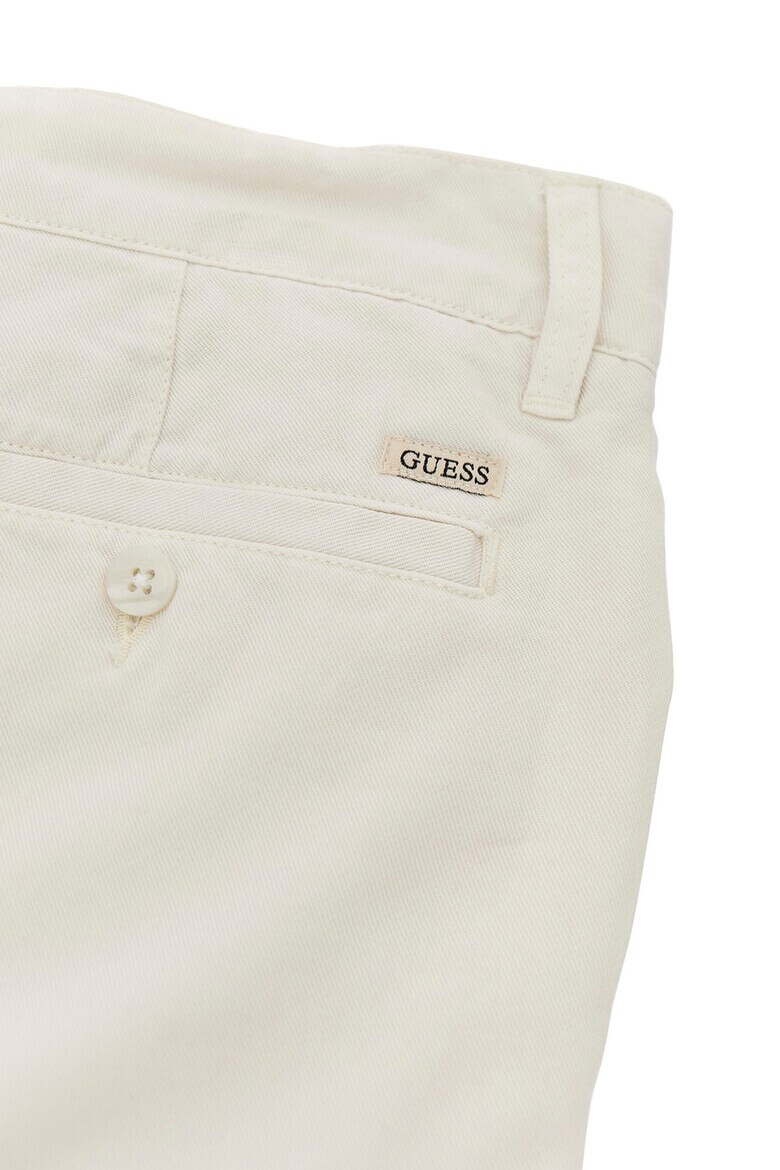 GUESS Pantalobi scurti de lyocell - Pled.ro