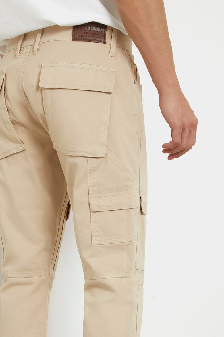 GUESS Pantaloni cargo Utility - Pled.ro