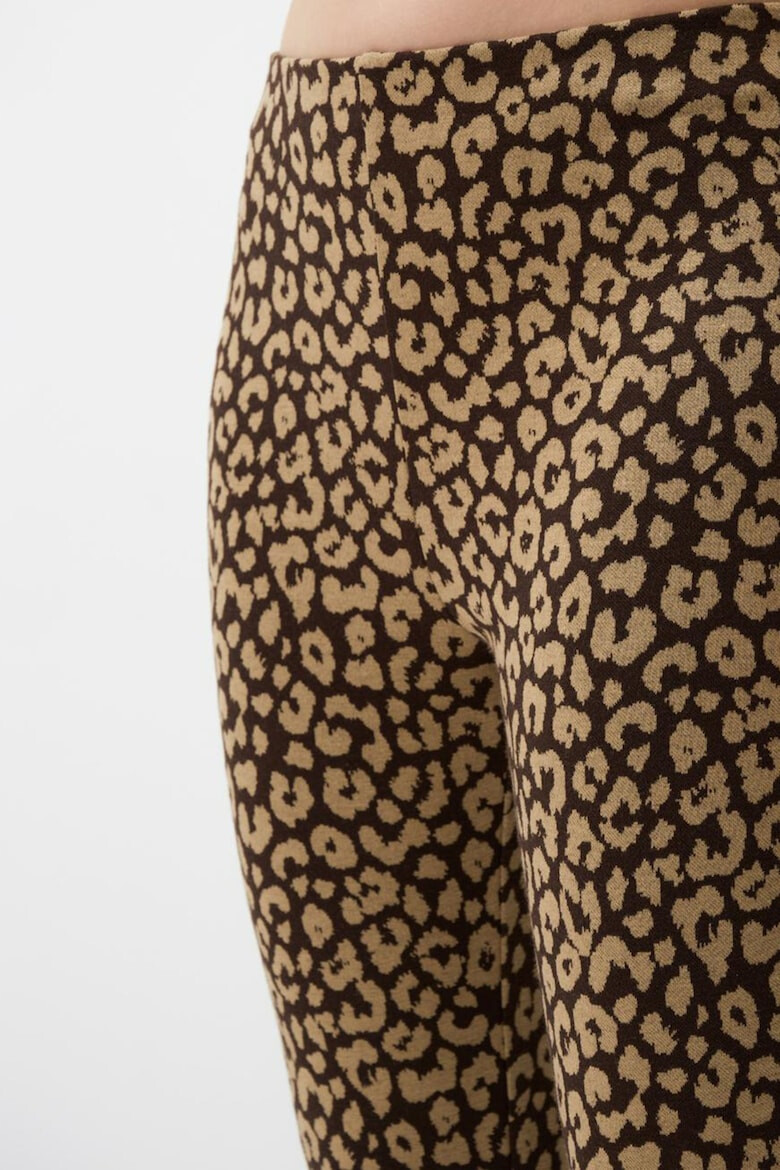 JIMMY KEY Pantaloni slim fit cu animal print - Pled.ro