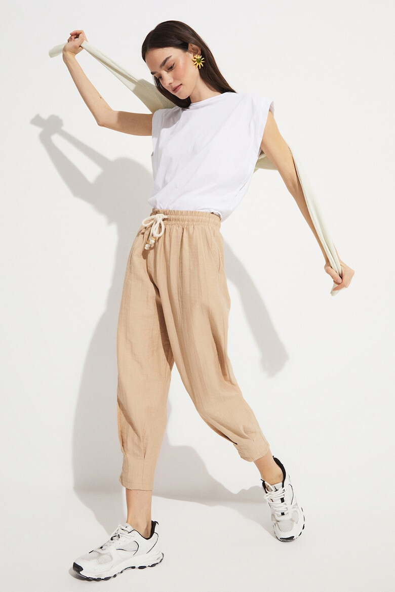 June Pantaloni crop cu snur in talie - Pled.ro