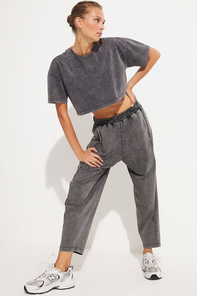 June Pantaloni relaxed fit cu buzunare laterale - Pled.ro