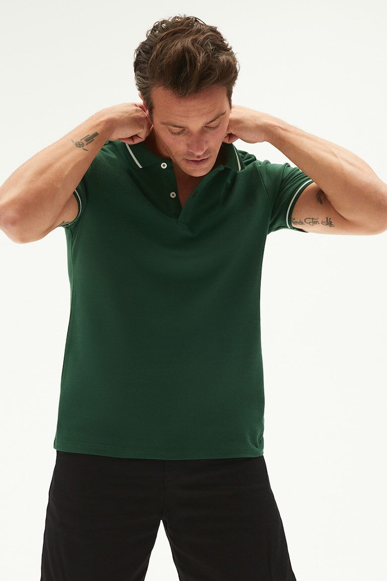 June Tricou polo cu terminatii contrastante - Pled.ro