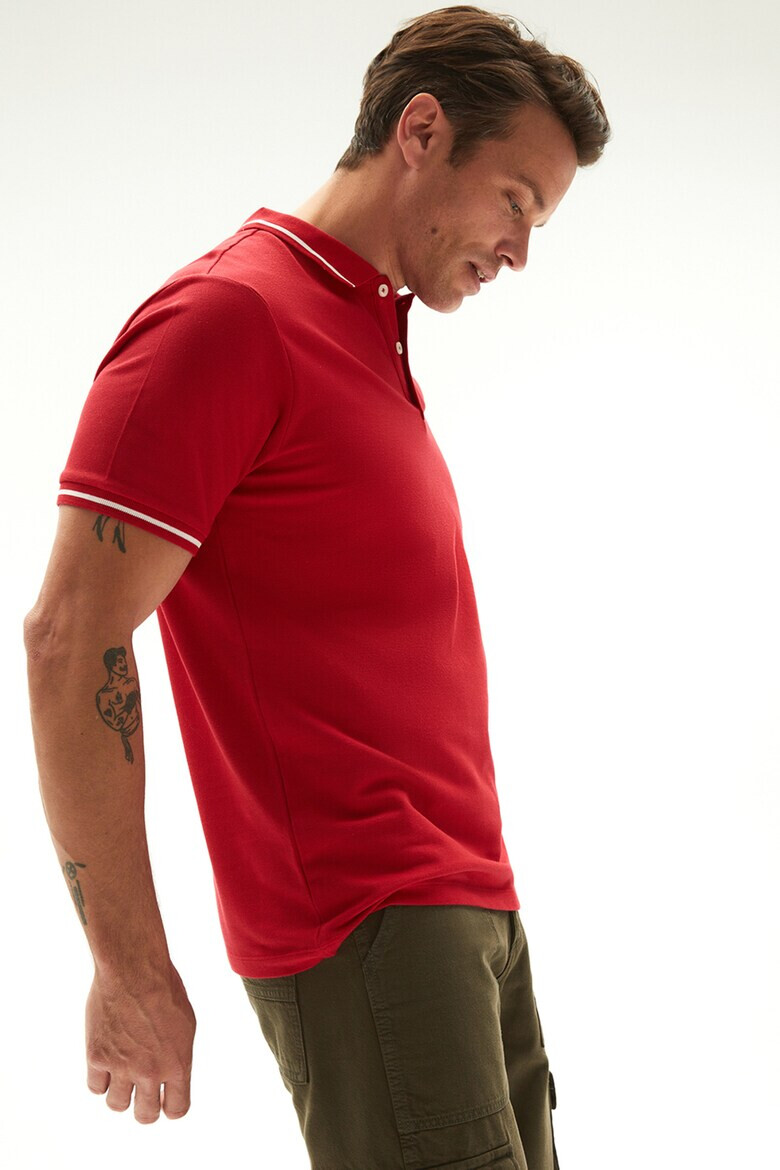 June Tricou polo cu terminatii contrastante - Pled.ro