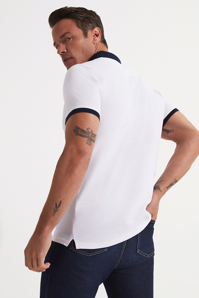 June Tricou polo slim fit de bumbac - Pled.ro