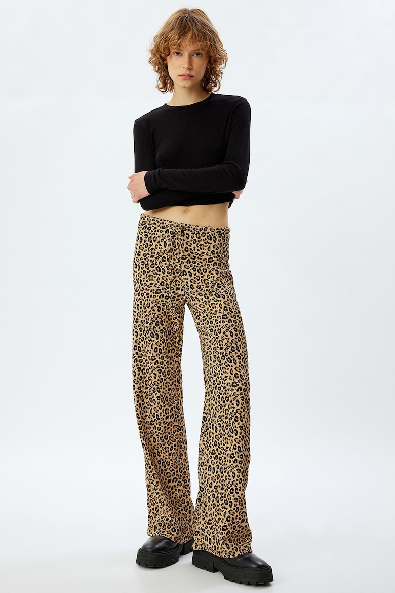 KOTON Pantaloni cu animal print si croiala ampla - Pled.ro