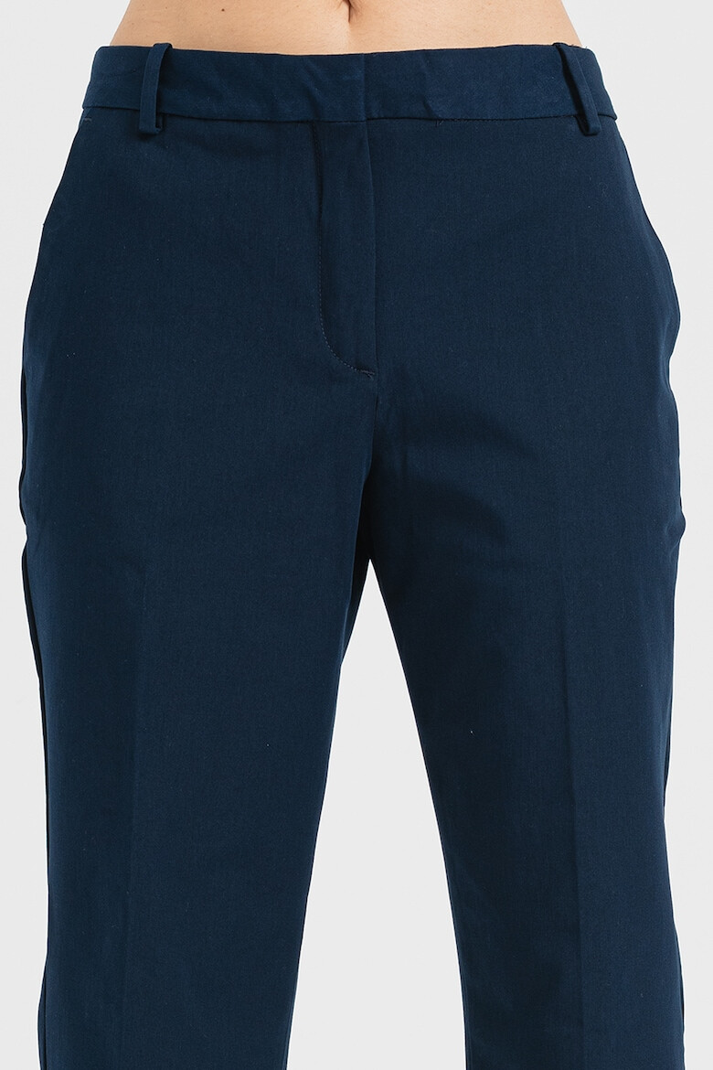 Lacoste Pantaloni crop cu pensa - Pled.ro