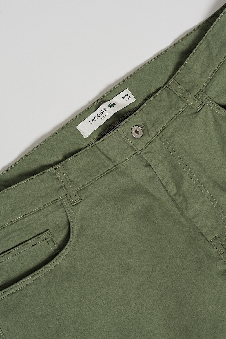 Lacoste Pantaloni slim fit - Pled.ro