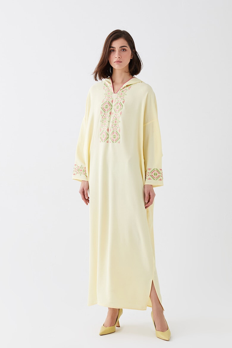 LC WAIKIKI Caftan cu detalii brodate - Pled.ro